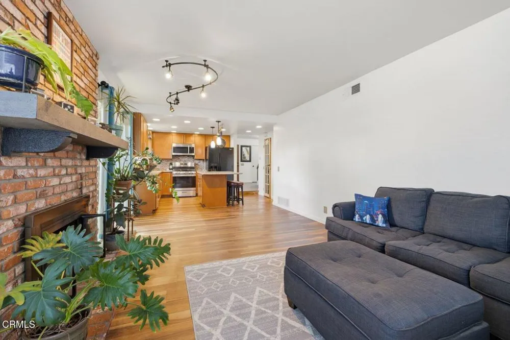 1857 Montgomery Avenue Ventura, CA 93004