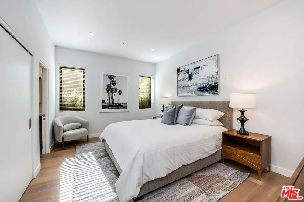 8545 Charl Lane Los Angeles, CA 90046