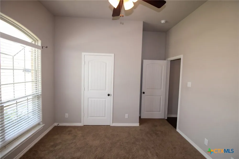 900 Clanton Cove Killeen, TX 76542