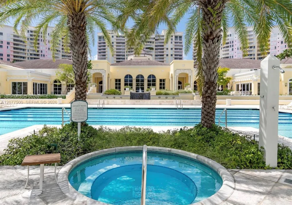 791 Crandon Blvd #PH04 Key Biscayne, FL 33149