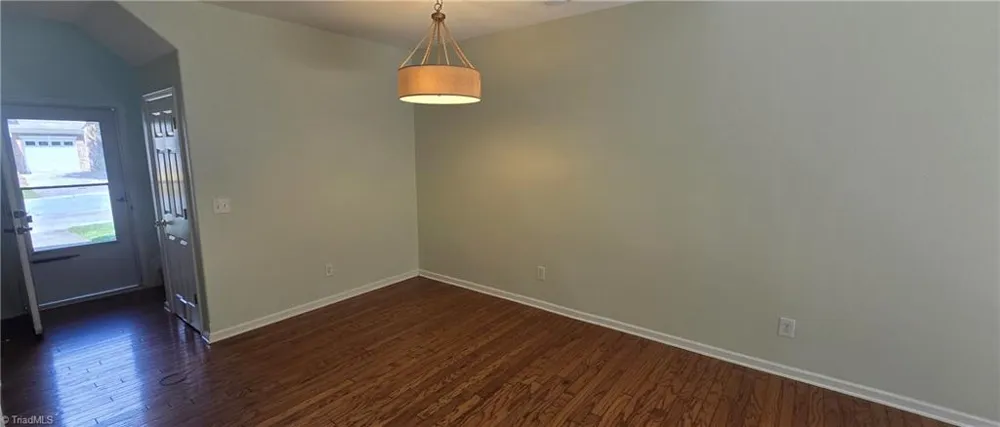 5982 Fox Ridge Lane Winston-Salem, NC 27104