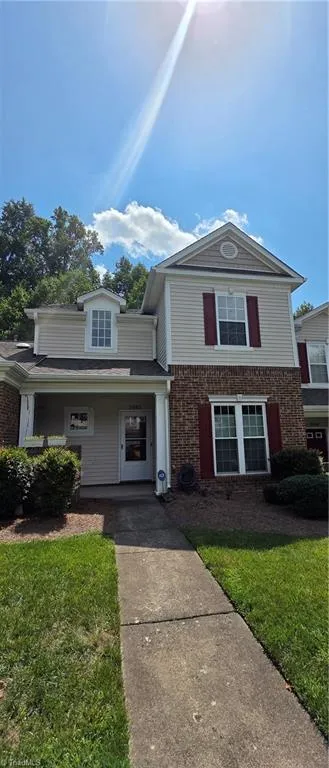 5982 Fox Ridge Lane Winston-Salem, NC 27104