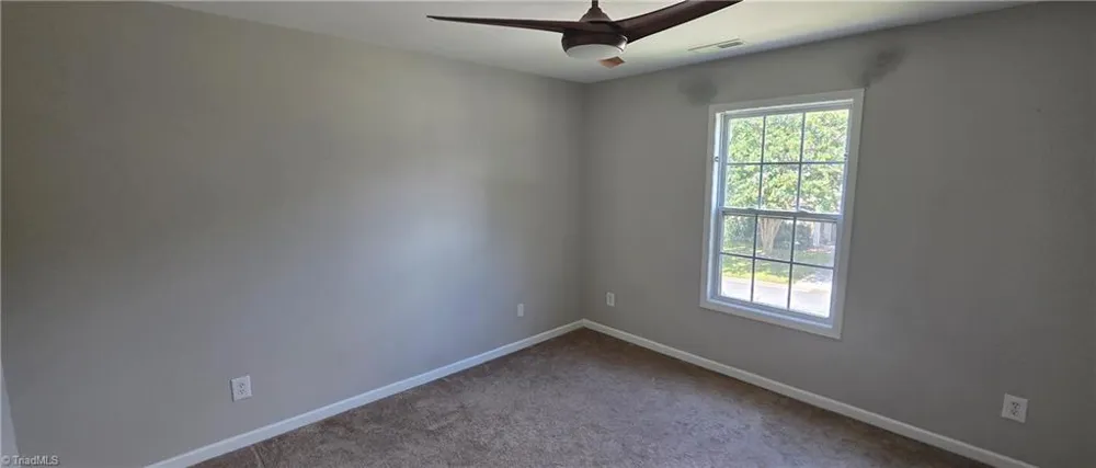 5982 Fox Ridge Lane Winston-Salem, NC 27104