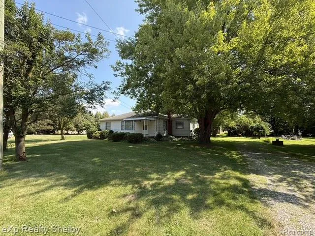 47164 North Avenue Macomb Township, MI 48042
