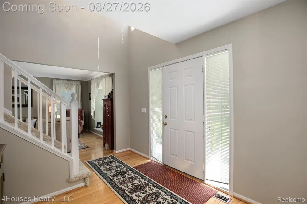 6046 Campfire Circle Independence Charter Township, MI 48346