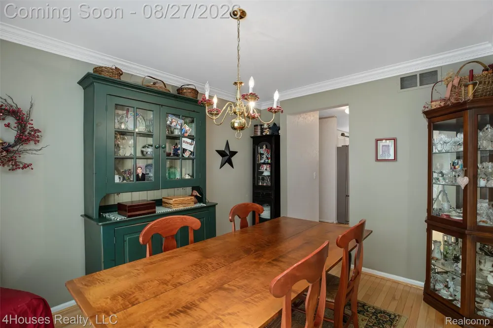 6046 Campfire Circle Independence Charter Township, MI 48346