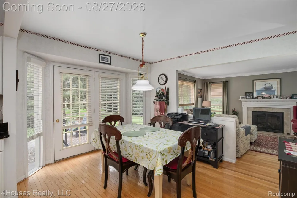 6046 Campfire Circle Independence Charter Township, MI 48346