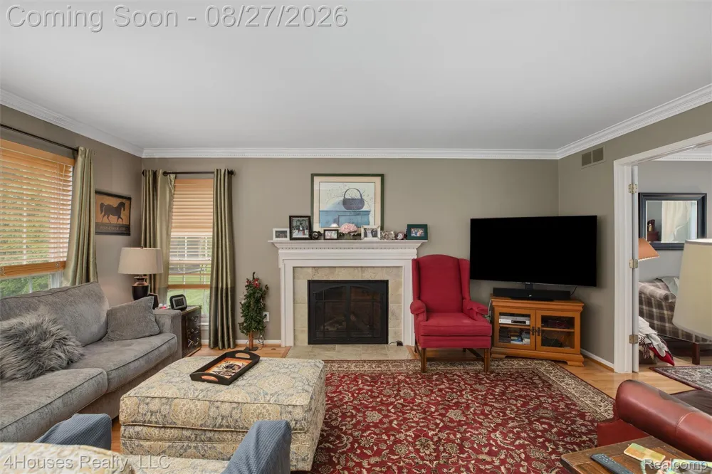 6046 Campfire Circle Independence Charter Township, MI 48346