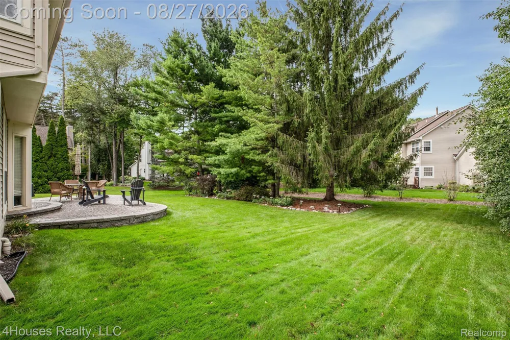 6046 Campfire Circle Independence Charter Township, MI 48346