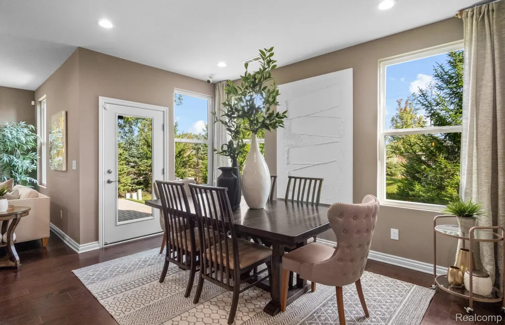 5484 Lewiston Road Canton Charter Township, MI 48188