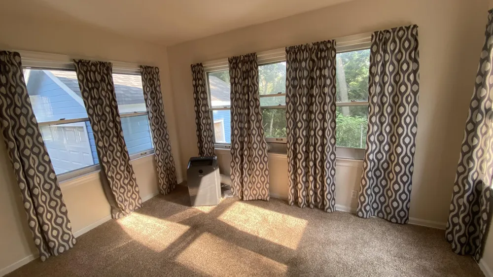 427 Den Adel Court Kalamazoo City, MI 49001