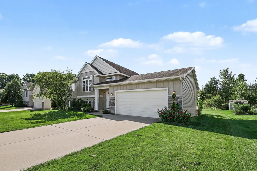 2950 Windy Wood Street SE Kentwood City, MI 49512