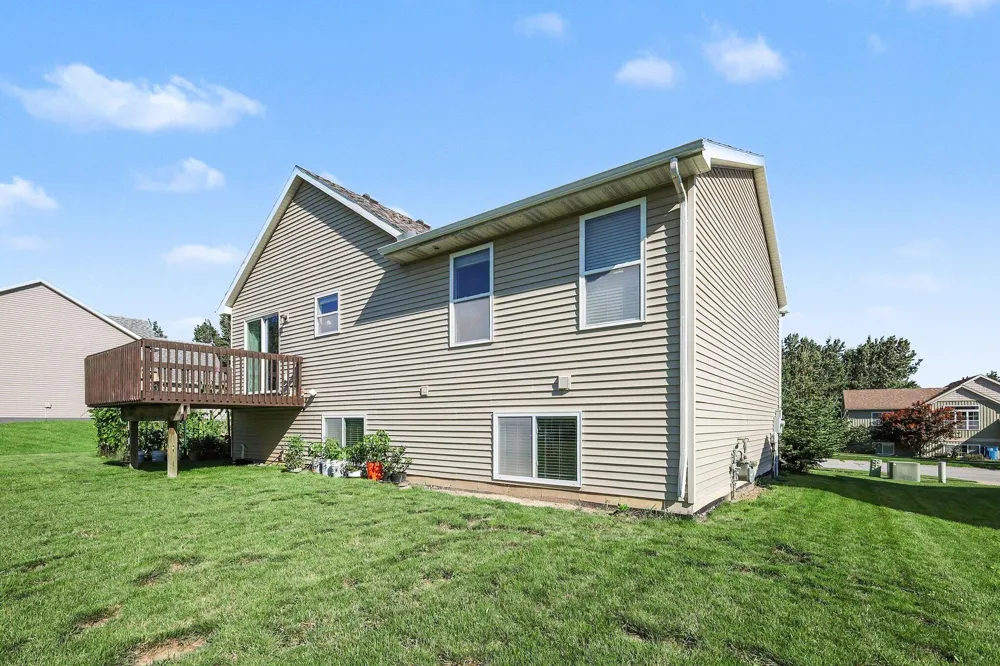 2950 Windy Wood Street SE Kentwood City, MI 49512