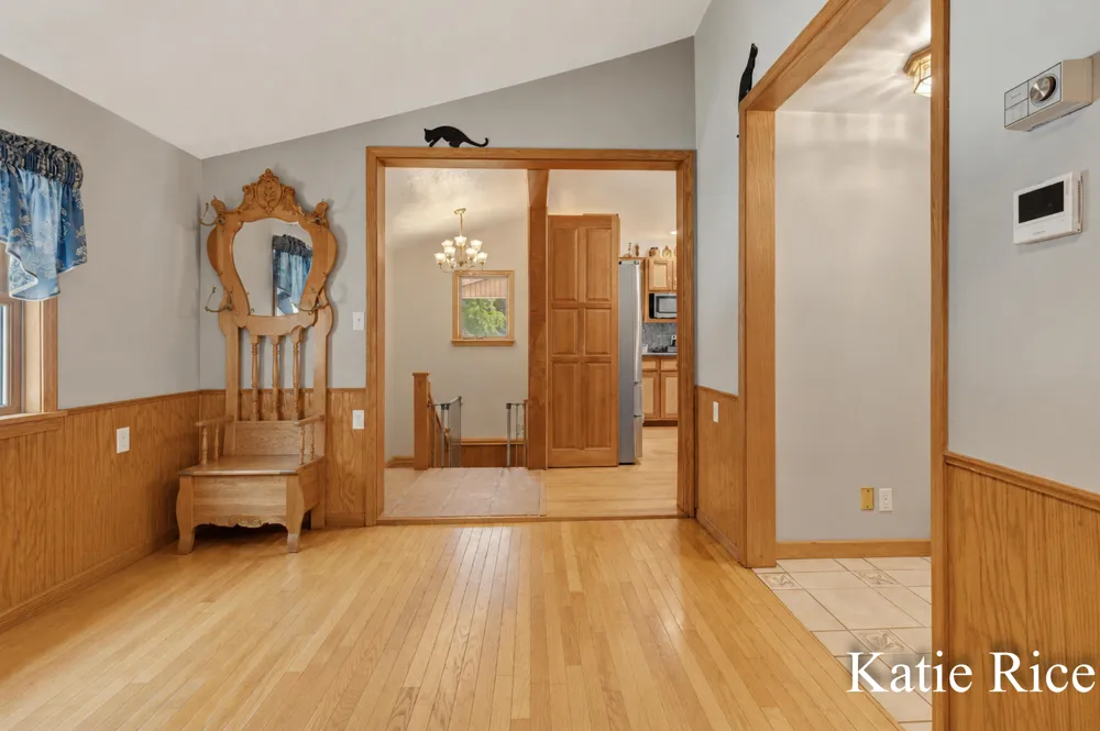 2030 Scenic Drive Laketon Township, MI 49445