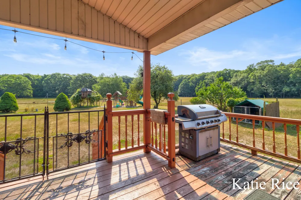 2030 Scenic Drive Laketon Township, MI 49445
