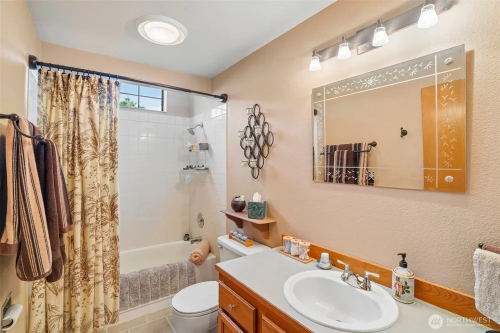 36110 23rd Place S Federal Way, WA 98003
