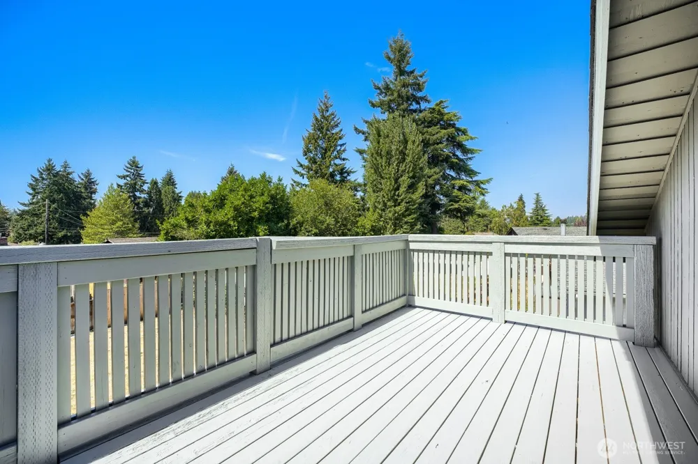 31349 13th Avenue S Federal Way, WA 98003