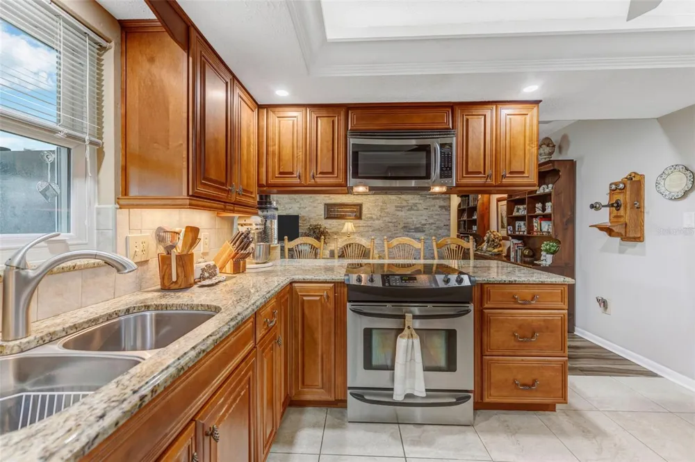 4001 HIGHGATE DRIVE Valrico, FL 33594