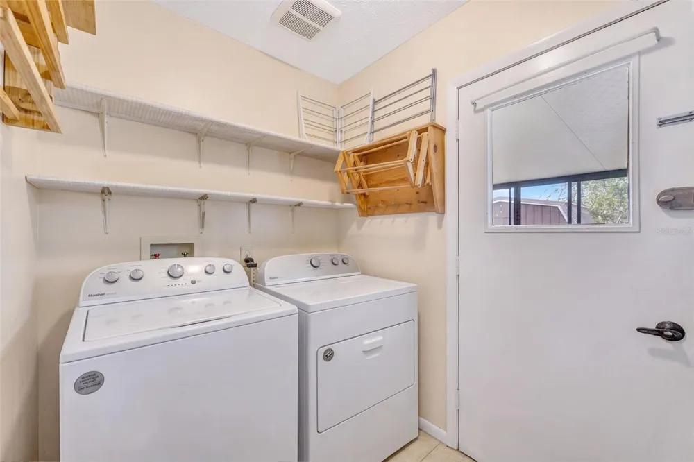 4001 HIGHGATE DRIVE Valrico, FL 33594