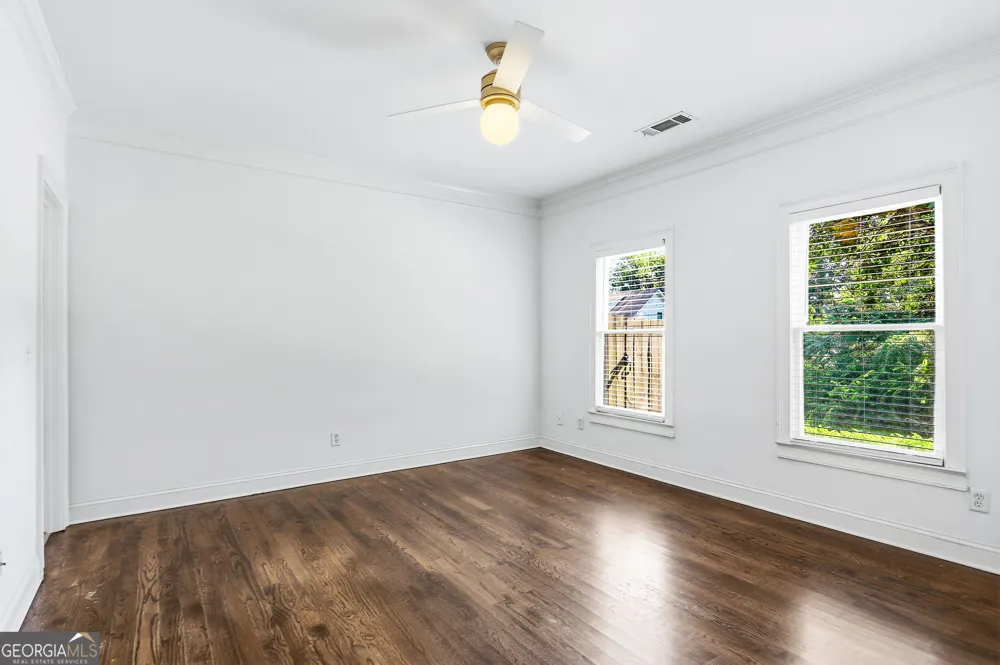 64 Bass ST SE Atlanta, GA 30315