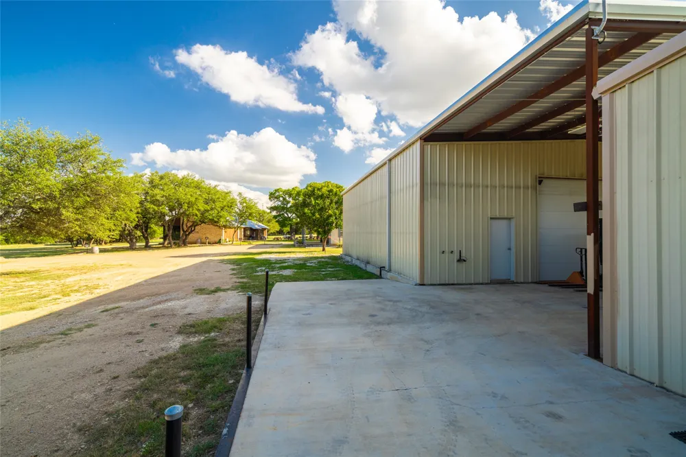 683 Ranch Road 1320 Johnson City, TX 78636