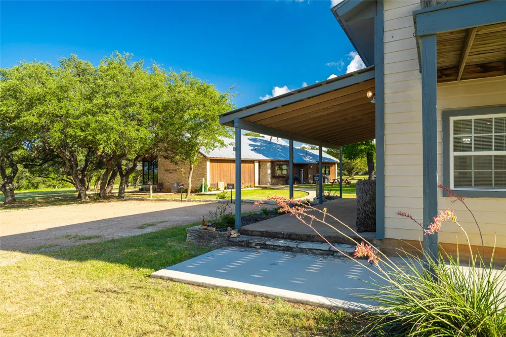 683 Ranch Road 1320 Johnson City, TX 78636