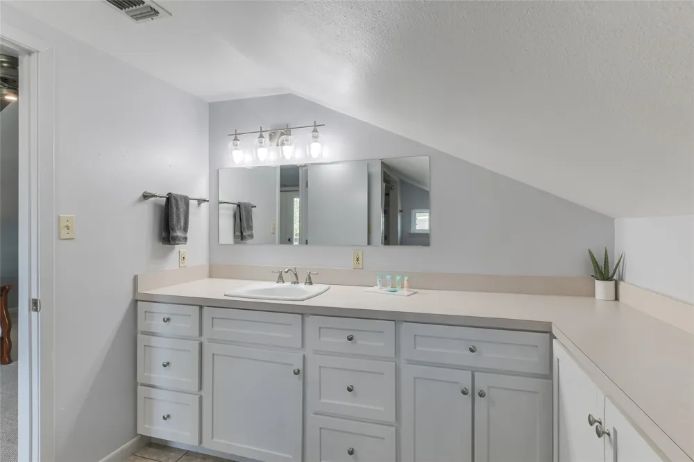 683 Ranch Road 1320 Johnson City, TX 78636