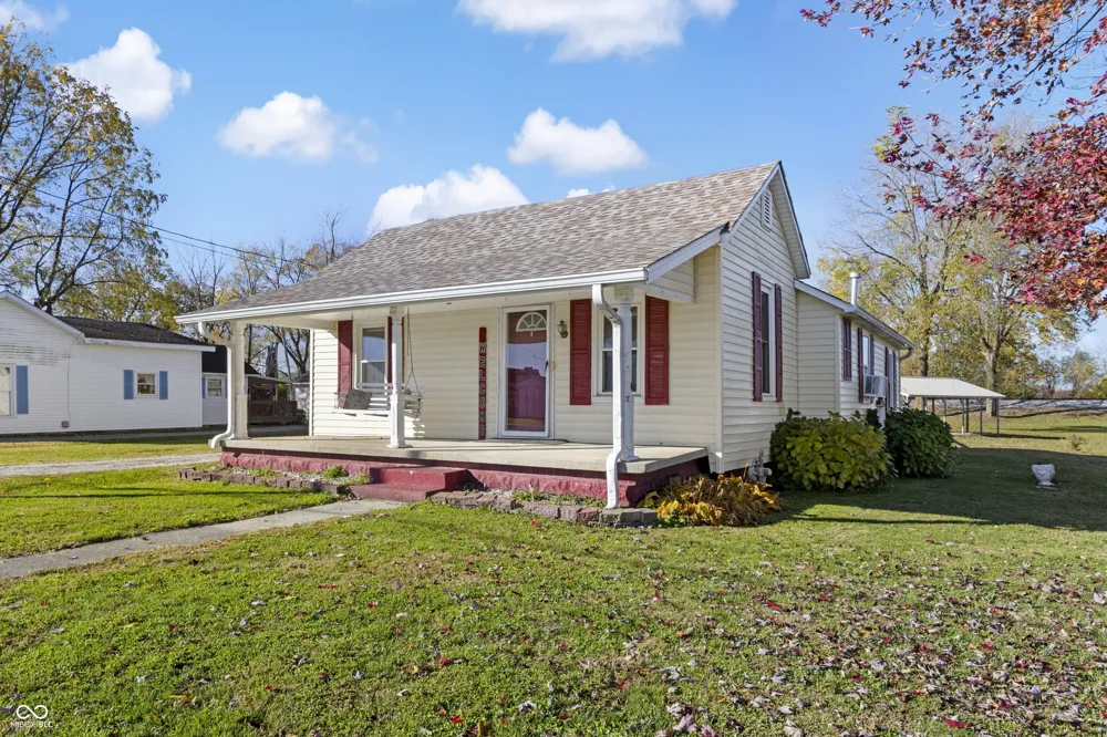 1620 Jonesville Road Columbus, IN 47201