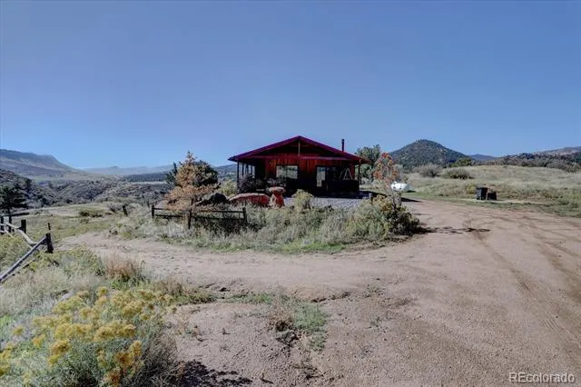1165 Stagecoach Trail Lyons, CO 80540