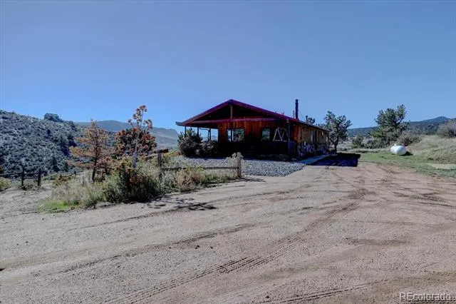1165 Stagecoach Trail Lyons, CO 80540