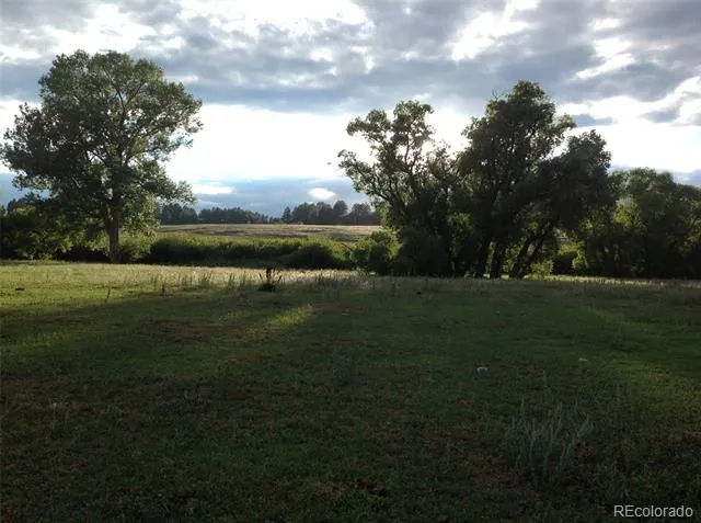 E Cherry Creek Road Larkspur, CO 80118