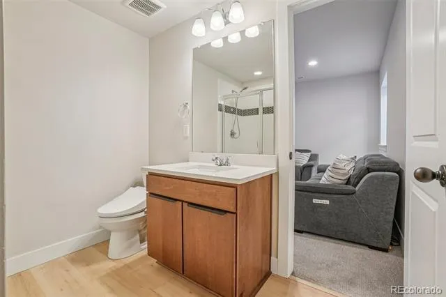 7319 S Yantley Way Aurora, CO 80016