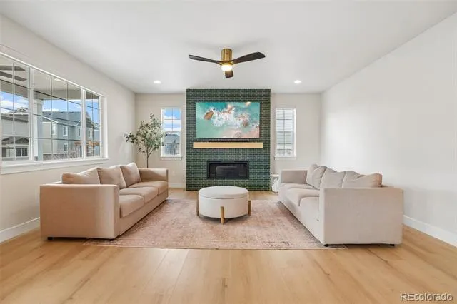 7319 S Yantley Way Aurora, CO 80016