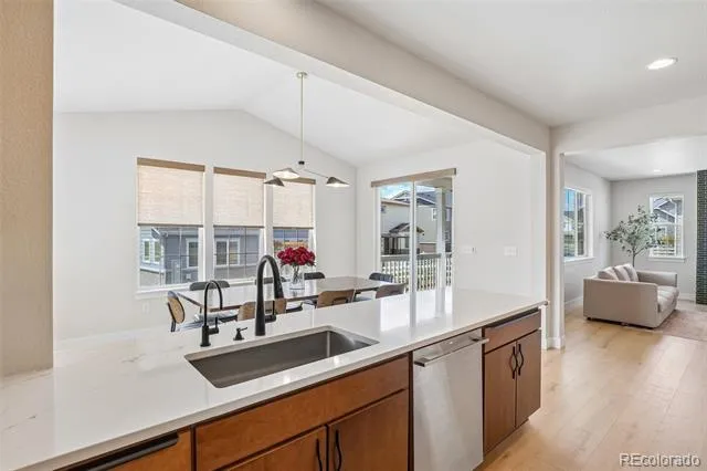 7319 S Yantley Way Aurora, CO 80016