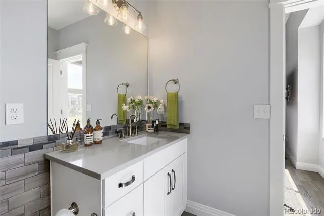 10142 Belvedere Loop Lone Tree, CO 80124