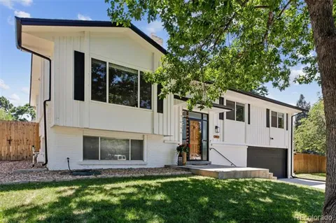 7492 E Bates Drive