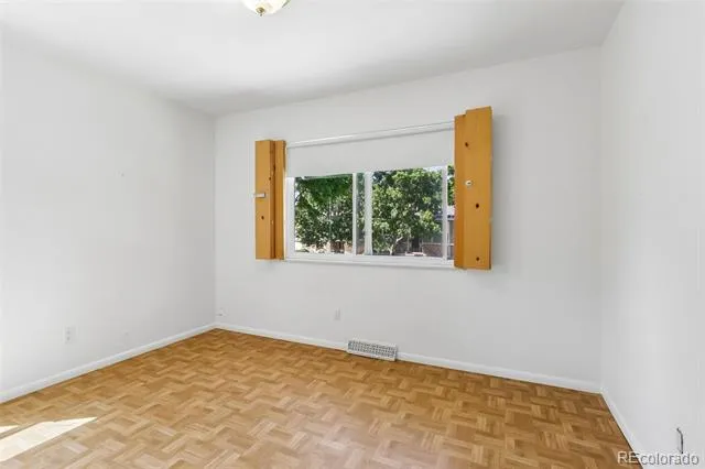 7492 E Bates Drive Denver, CO 80231