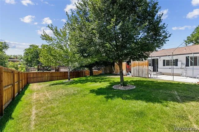 7492 E Bates Drive Denver, CO 80231