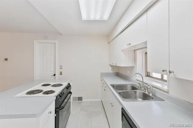 1320 Saint Paul Street Denver, CO 80206