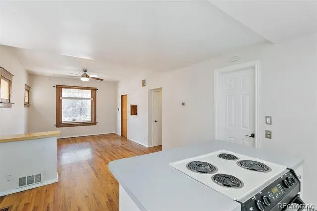 1320 Saint Paul Street Denver, CO 80206