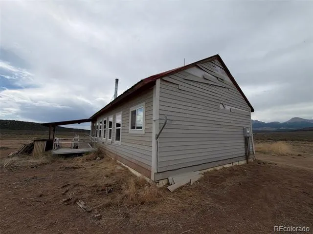 3527 Beekman Road Fort Garland, CO 81133