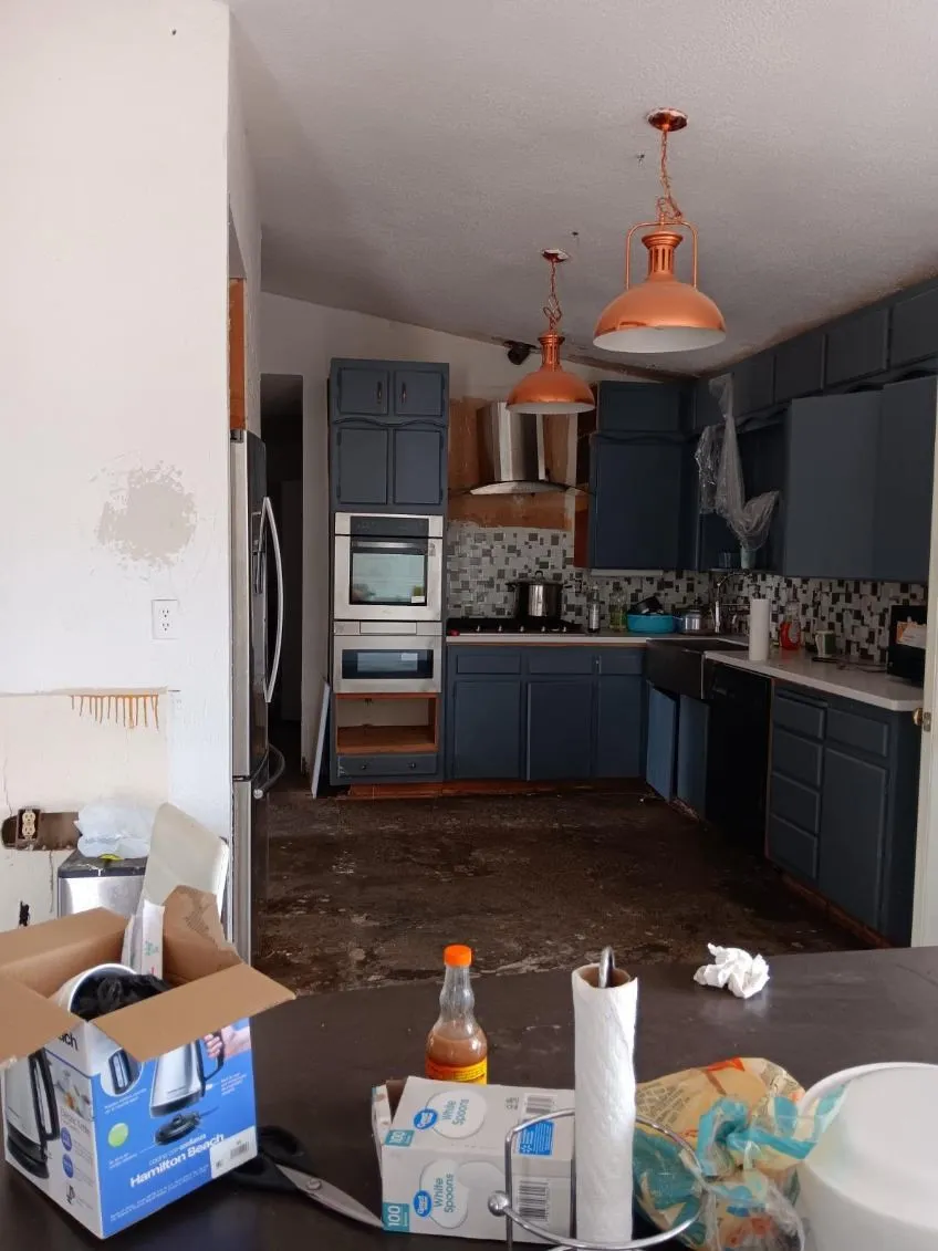 58 Creek Point Drive Huntsville, TX 77320