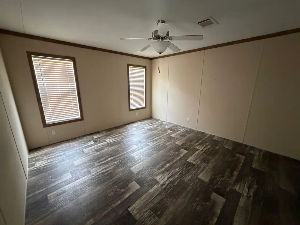 5619 Arkansas Trail Granbury, TX 76048