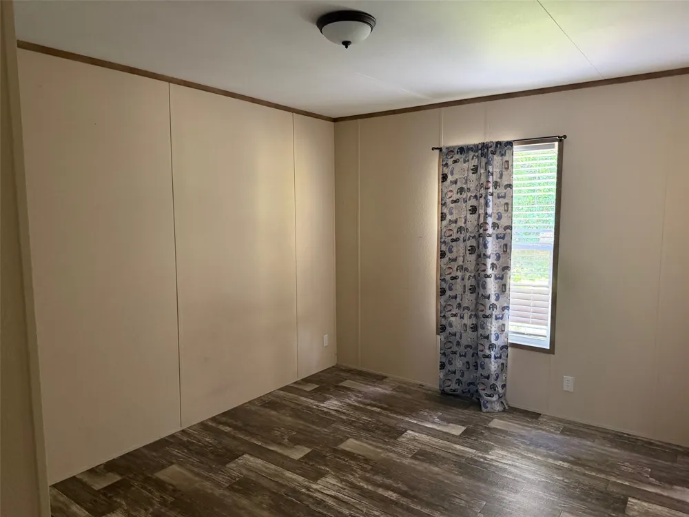 5619 Arkansas Trail Granbury, TX 76048