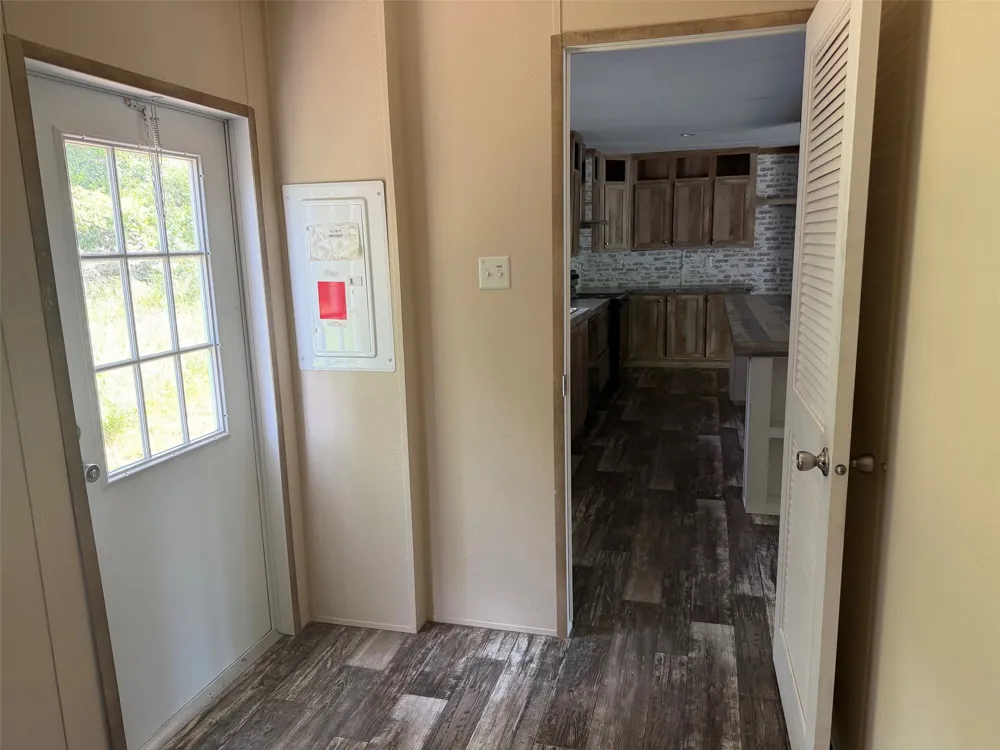5619 Arkansas Trail Granbury, TX 76048