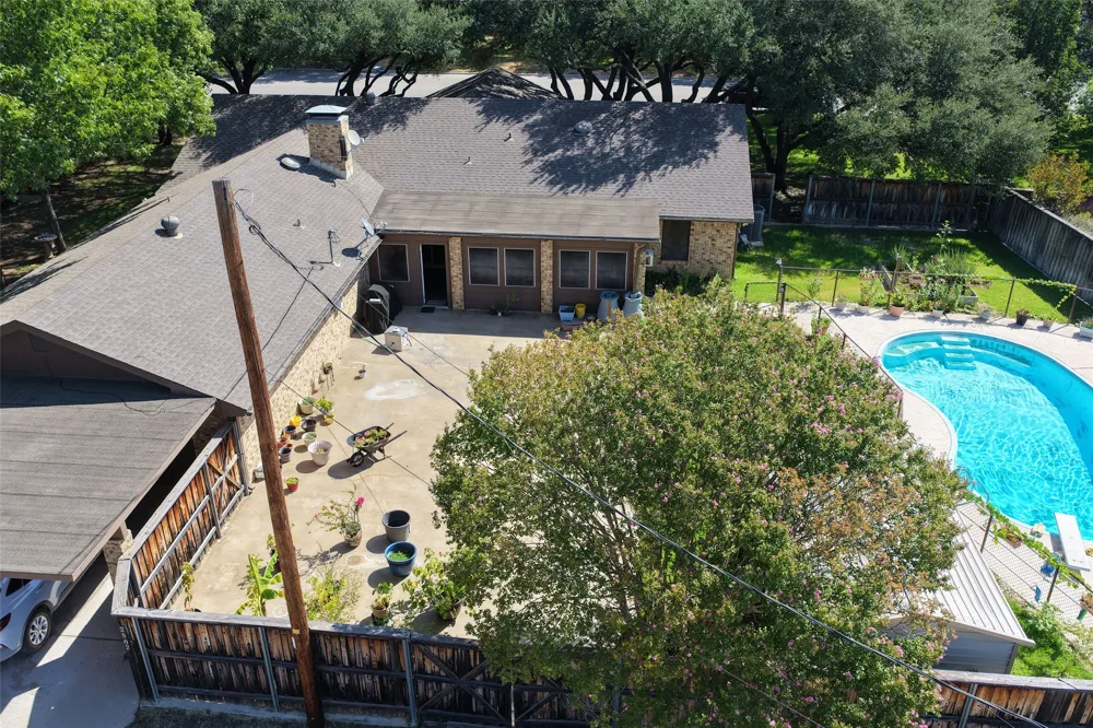 2802 Good Shepherd Drive Brownwood, TX 76801