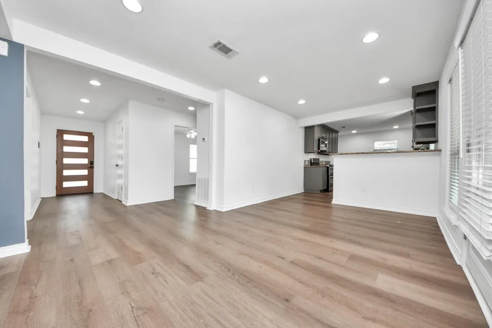 1108 Wakefield Drive Houston, TX 77018