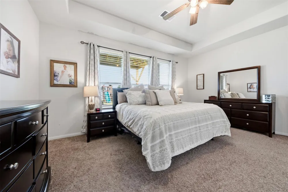 213 White Wing Lane Sealy, TX 77474