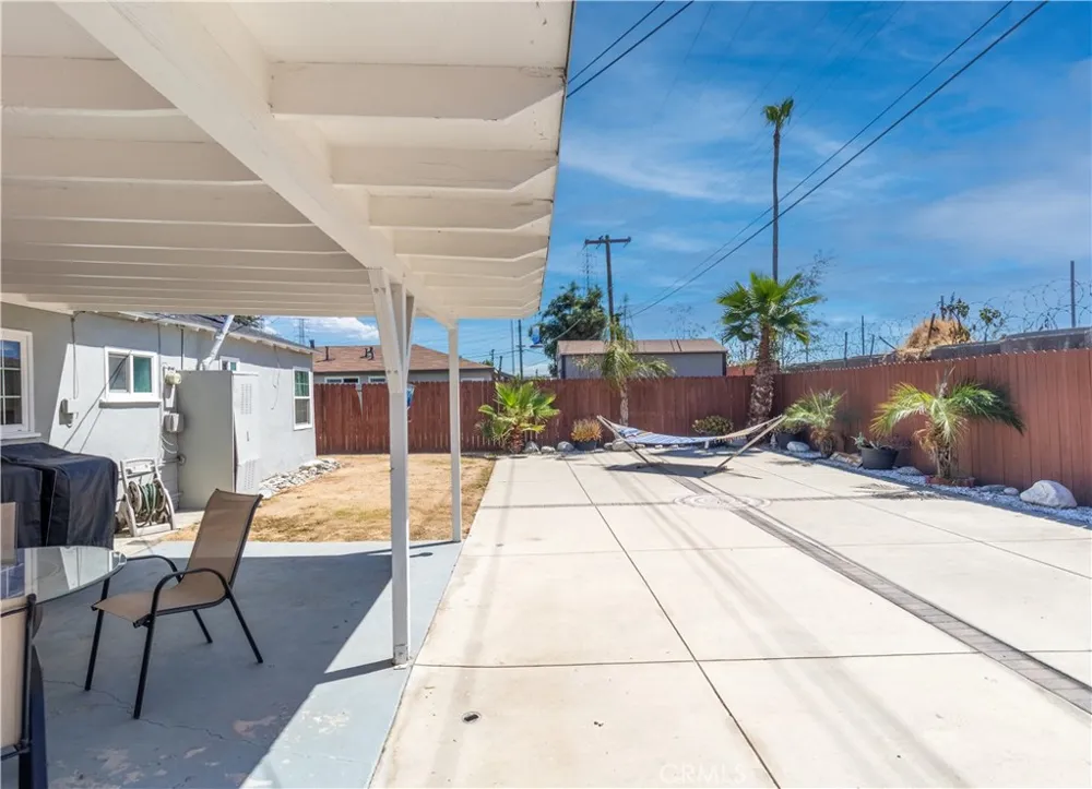 2584 Fernley Dr Duarte, CA 91010