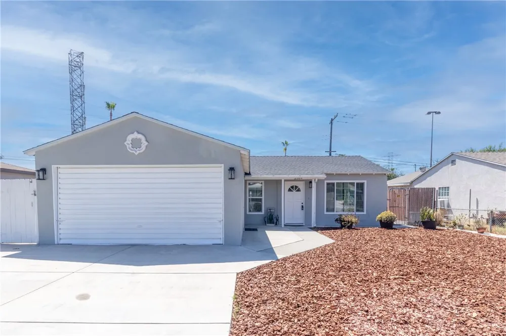 2584 Fernley Dr Duarte, CA 91010